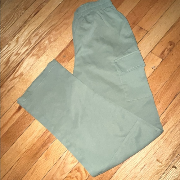 Pants - Picture 5 of 5